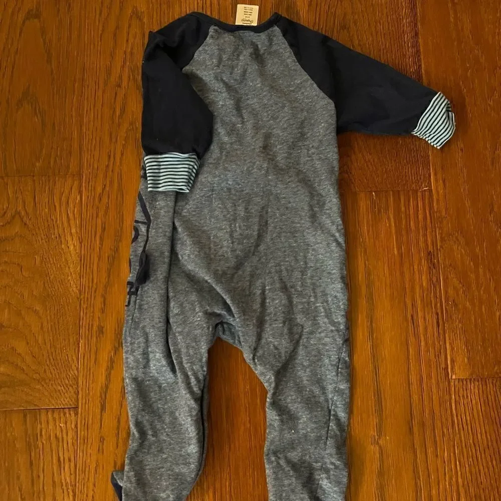 Gerber organic 3-6 months onesie